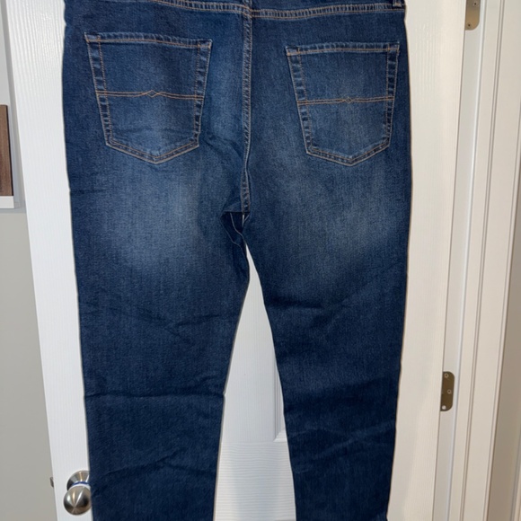 NEW MENS LUCKY JEANS - Picture 2 of 3